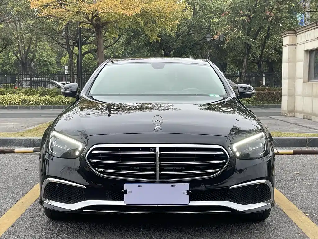 Mercedes-Benz E-Class E 2023 E 300 L Luxury