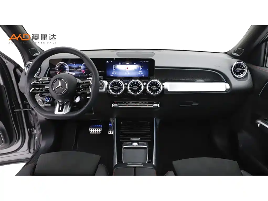 Mercedes-Benz GLB AMG — миниатюра 5