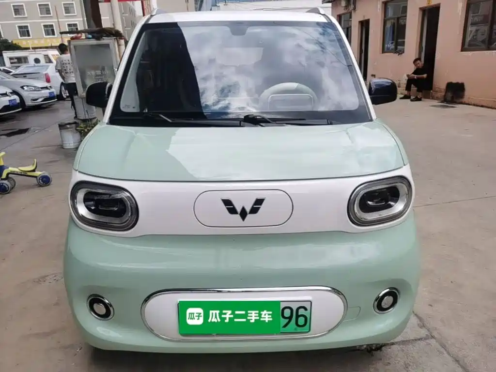 Wuling MINIEV — миниатюра 3