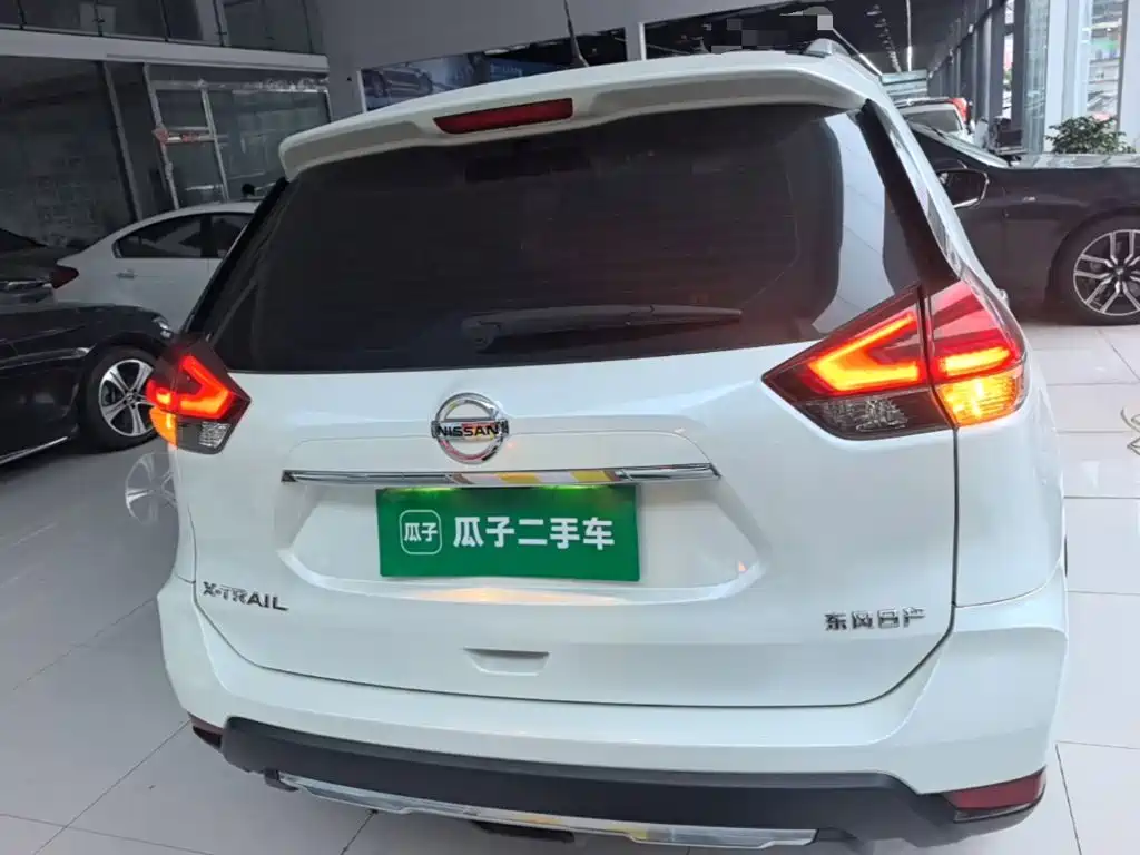 Nissan X-Trail — миниатюра 6