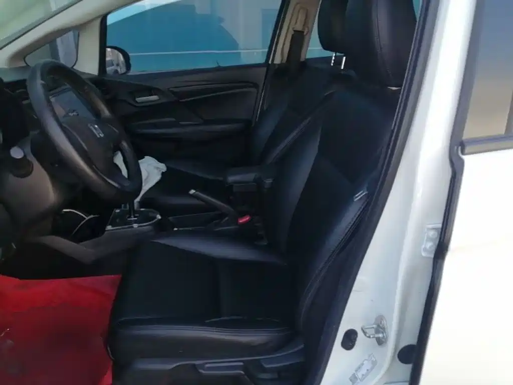 Honda Fit — миниатюра 15