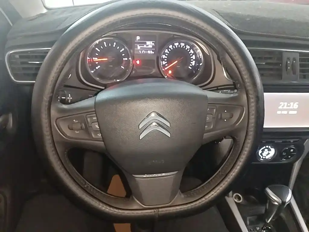 Citroen C3-XR — миниатюра 11