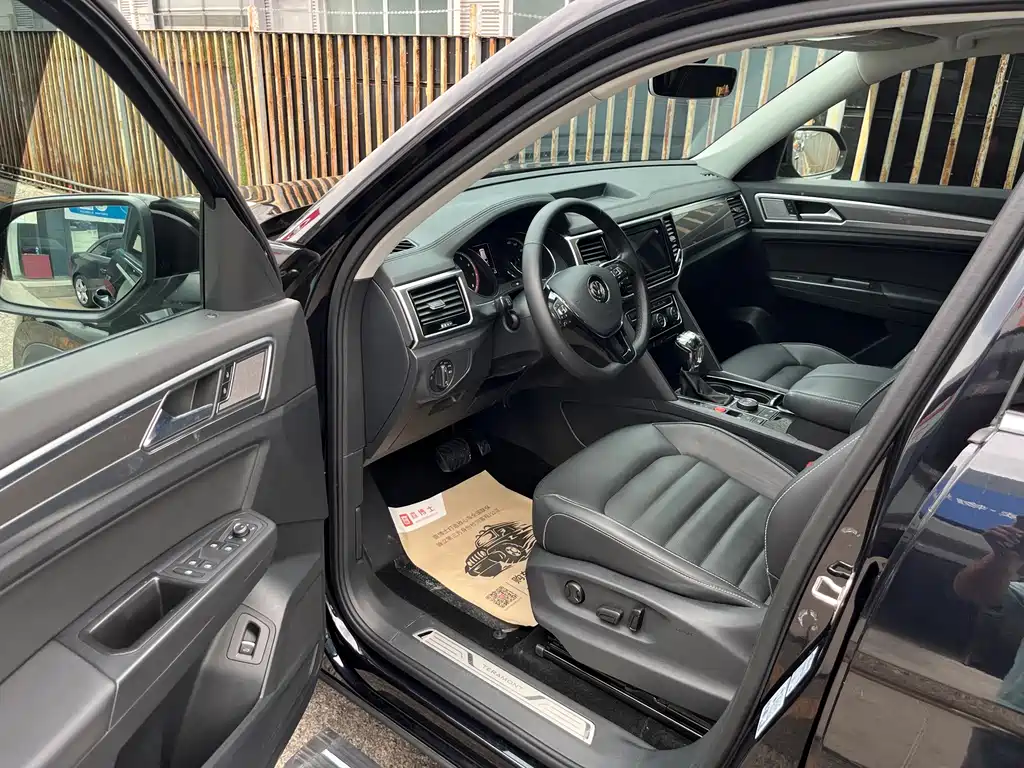 Volkswagen Teramont — миниатюра 6