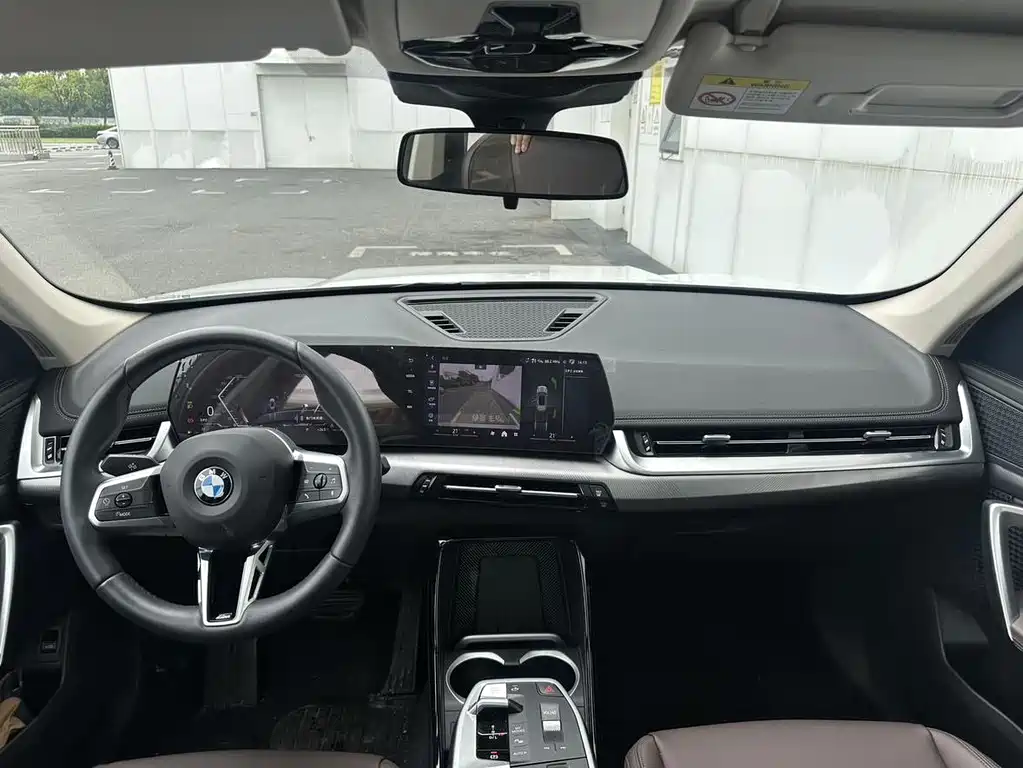 BMW X1 2023 sDrive25Li M Sport