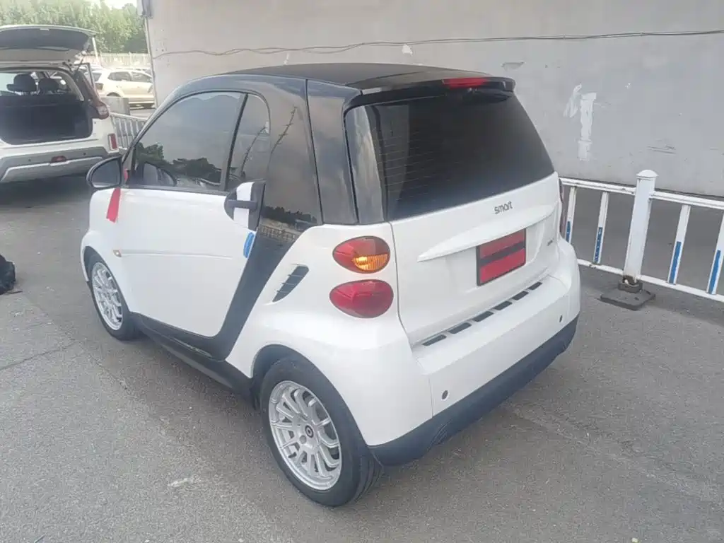 smart Smart Fortwo — миниатюра 5