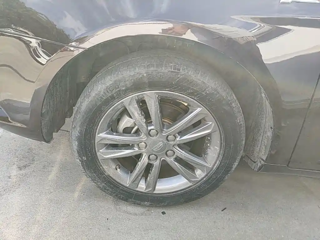 Geely Emgrand — миниатюра 23
