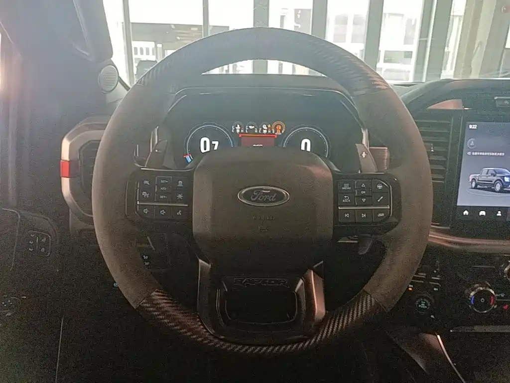 Ford F-150 Raptor — миниатюра 11