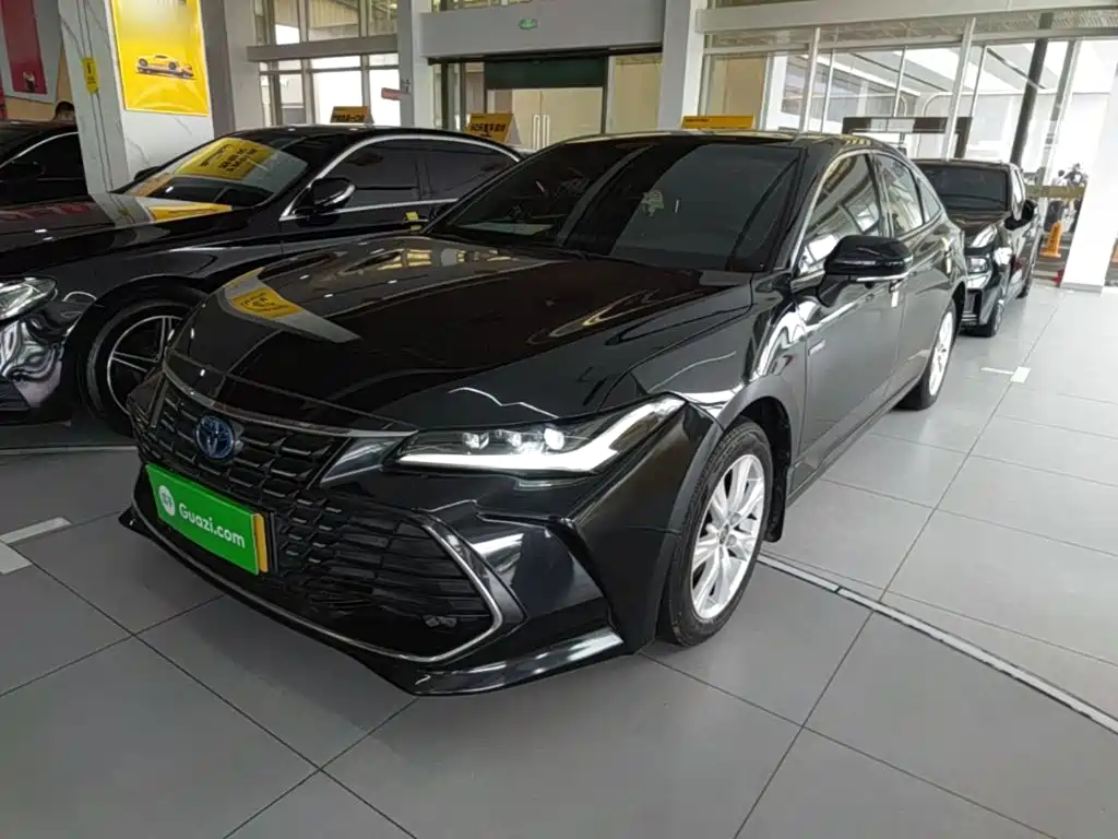Toyota Avalon — миниатюра 2