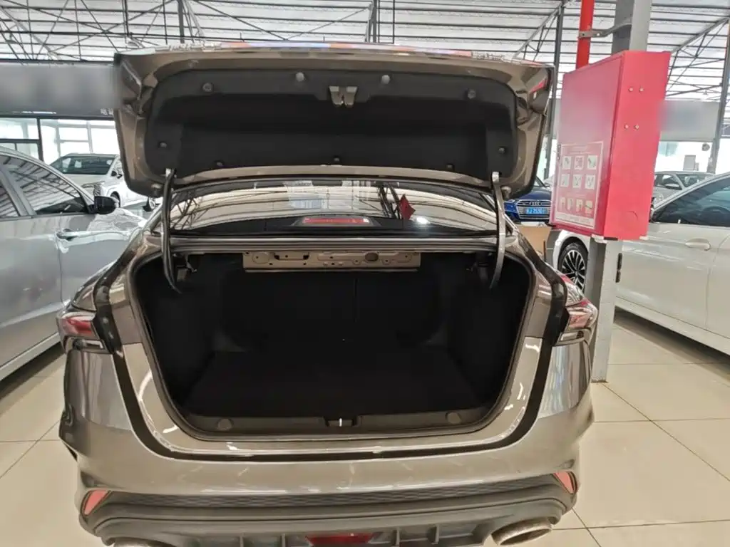 Geely Binrui — миниатюра 19