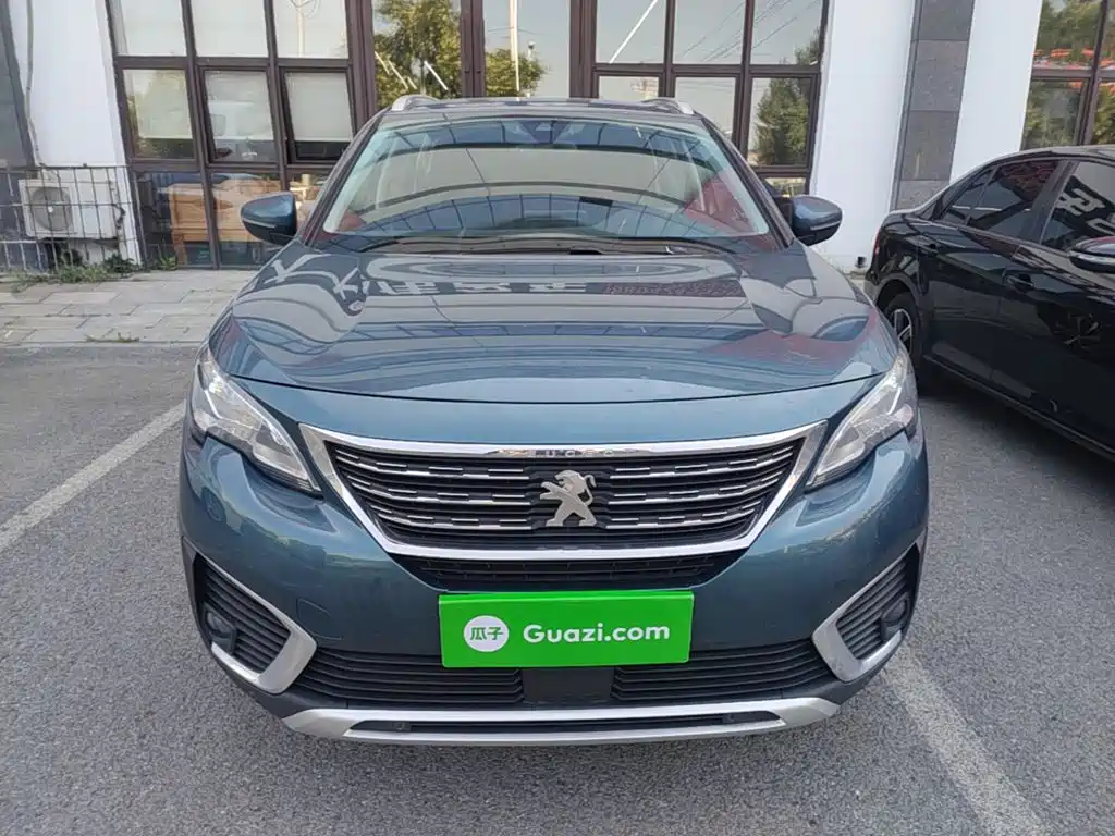 Peugeot 5008 — миниатюра 3