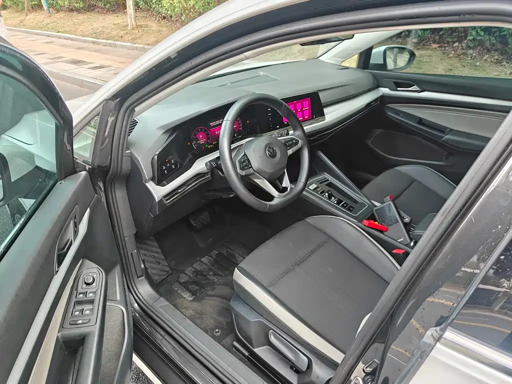 Volkswagen Golf — миниатюра 7