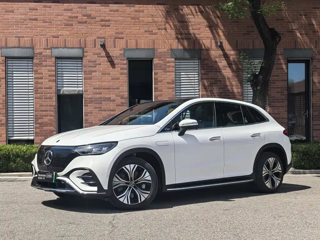 Mercedes-Benz EQE SUV