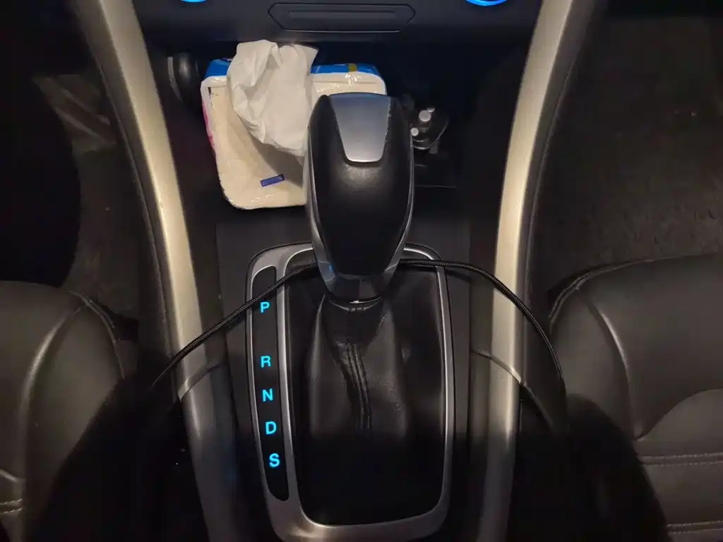 Ford Mondeo — миниатюра 15