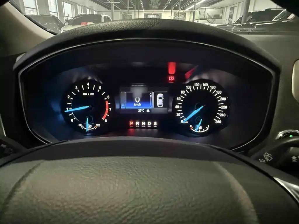Ford Mondeo — миниатюра 16