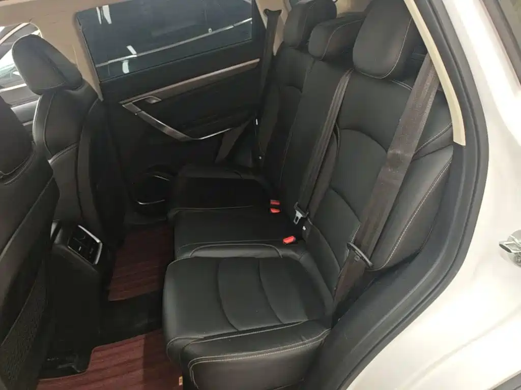 Geely Boyue — миниатюра 17