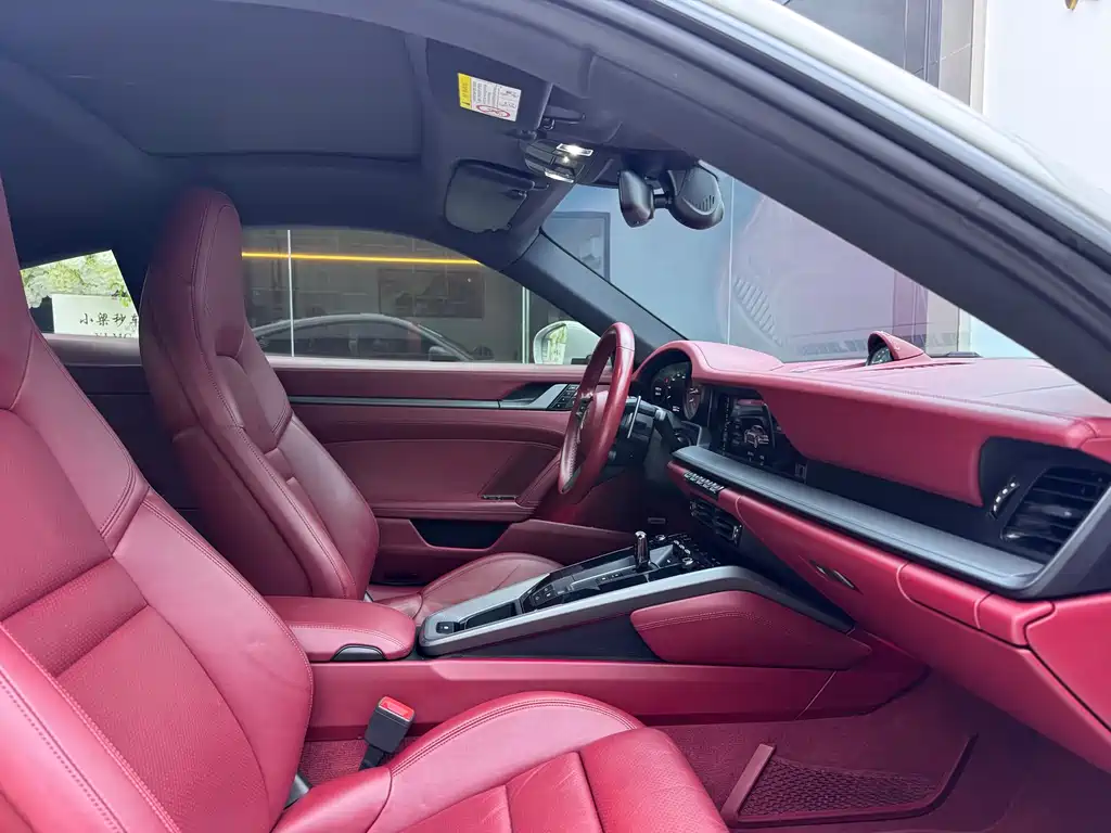 Porsche 911 2022 Carrera 3.0T