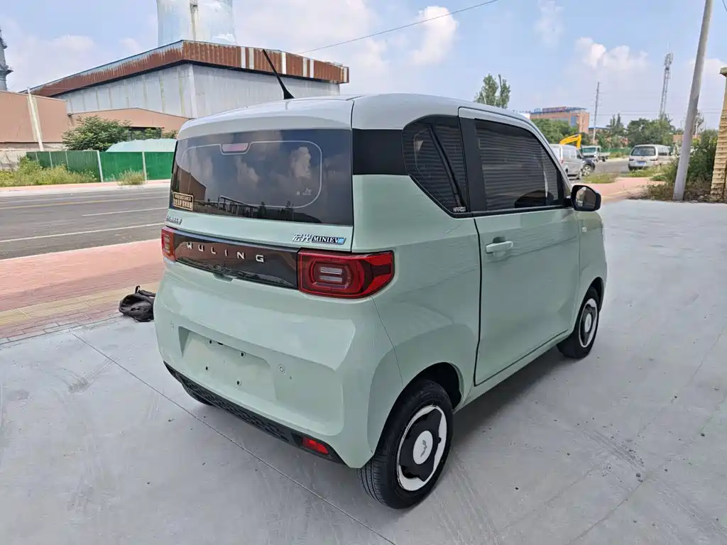 Wuling MINIEV — миниатюра 7