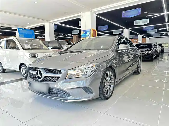 MERCEDES-BENZ  CLA 2017