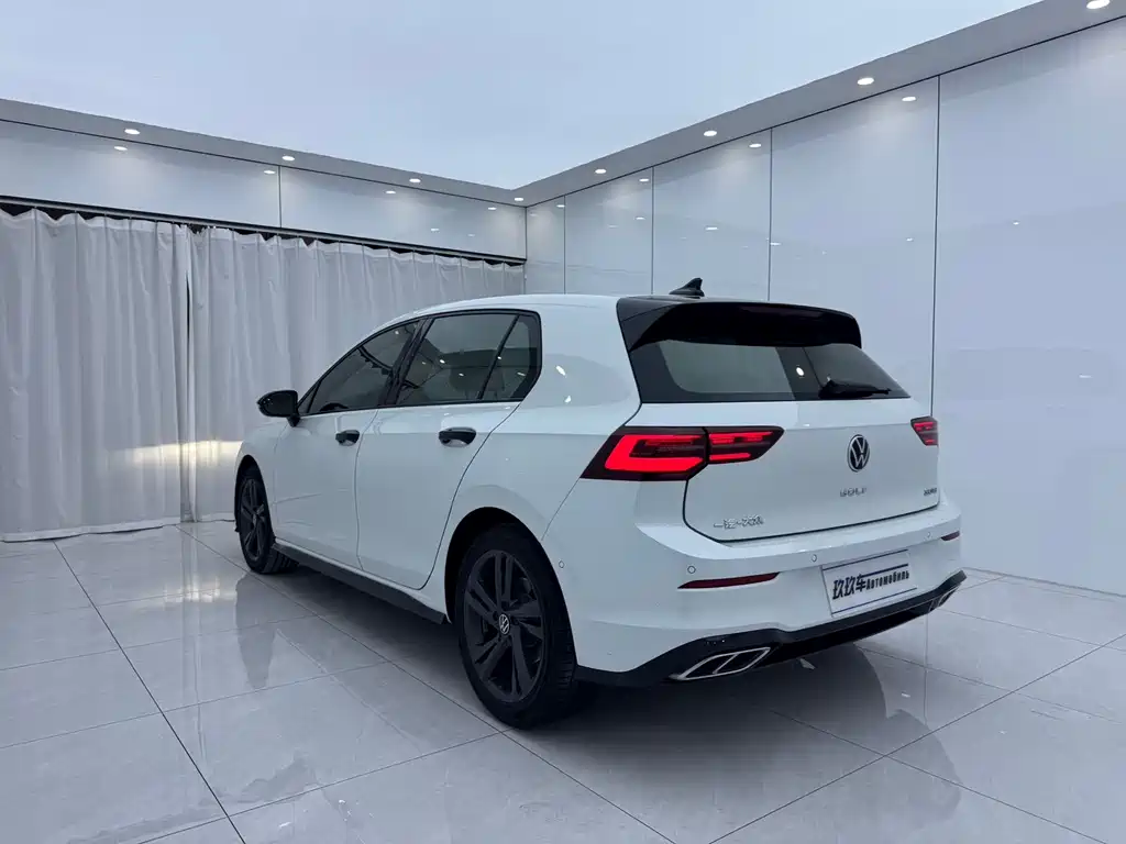 Volkswagen Golf — миниатюра 6