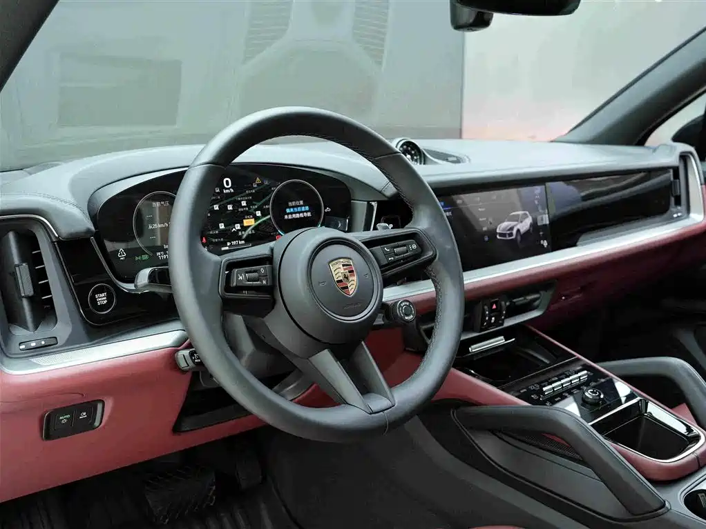 Porsche Cayenne — миниатюра 8