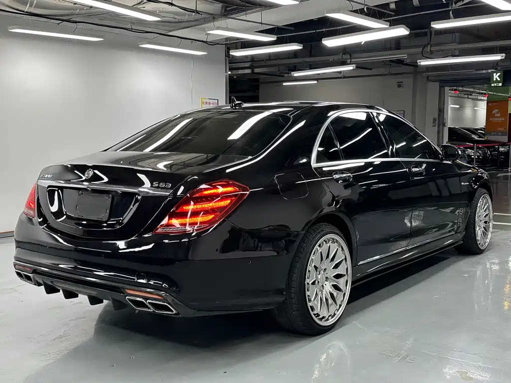 Mercedes-Benz S-Class — миниатюра 4