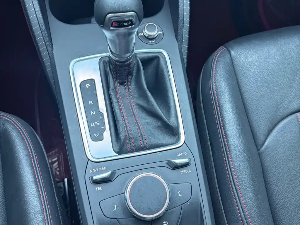 Audi Q2L — миниатюра 8