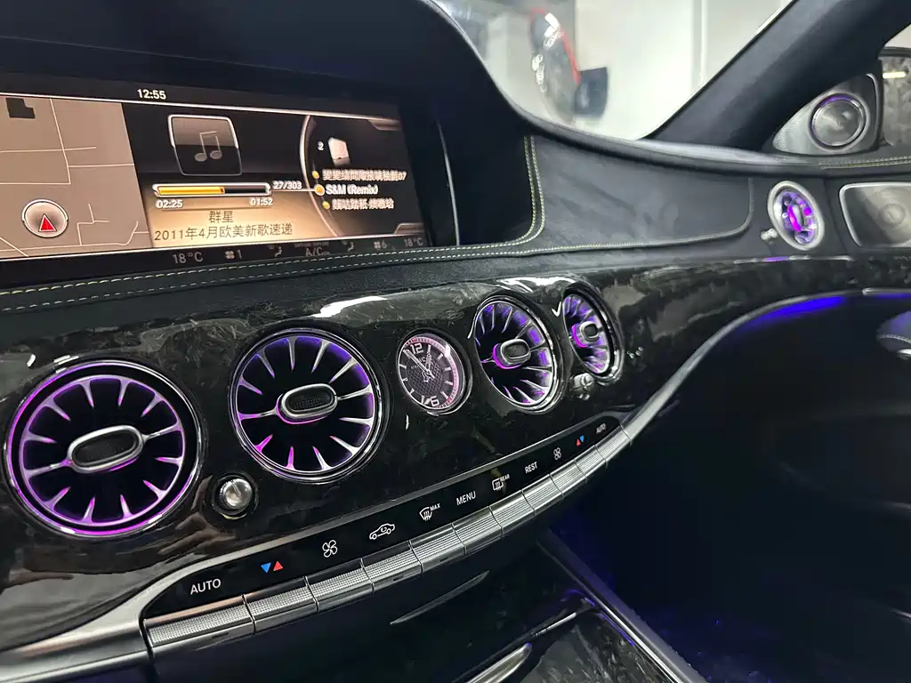 Mercedes-Benz S-Class — миниатюра 14