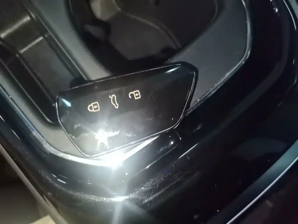Volkswagen ID.4 Crozz — миниатюра 9
