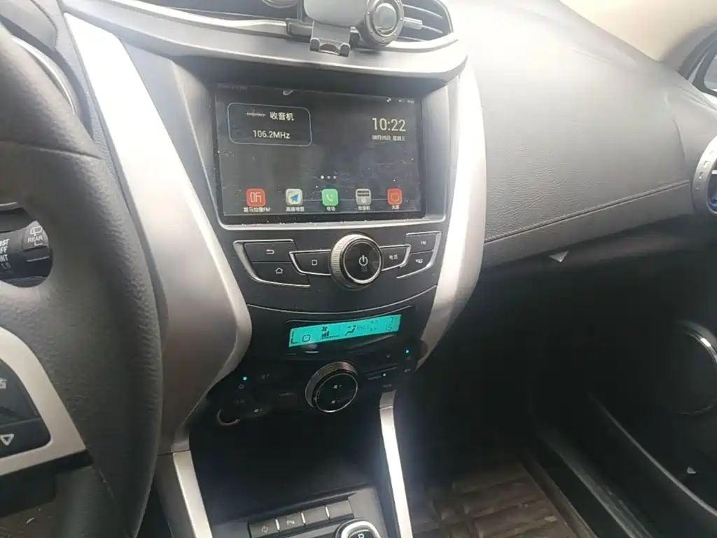 BYD Yuan EV — миниатюра 13