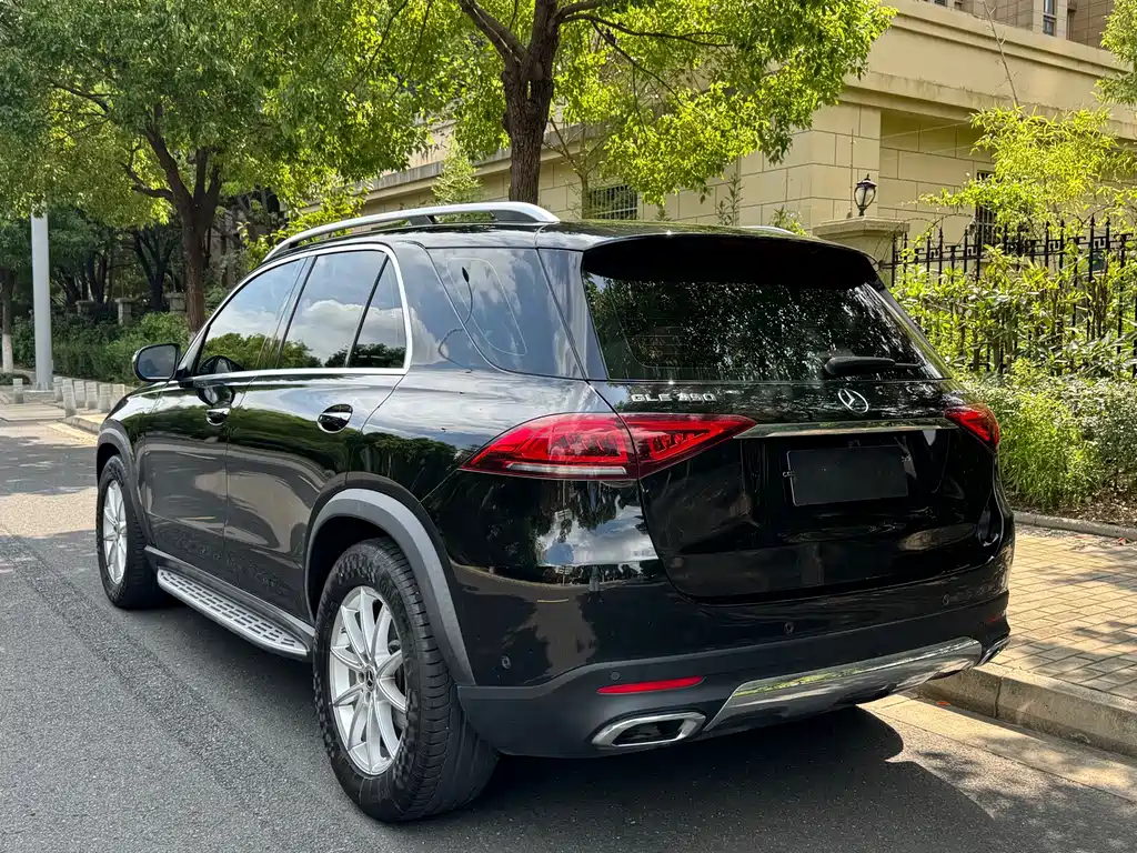 Mercedes-Benz GLE (Import) — миниатюра 4