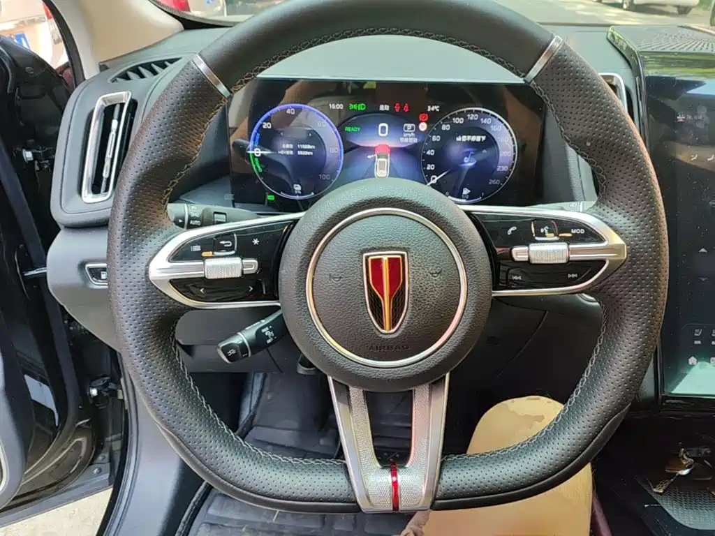 Hongqi Hongqi HS3 PHEV — миниатюра 11