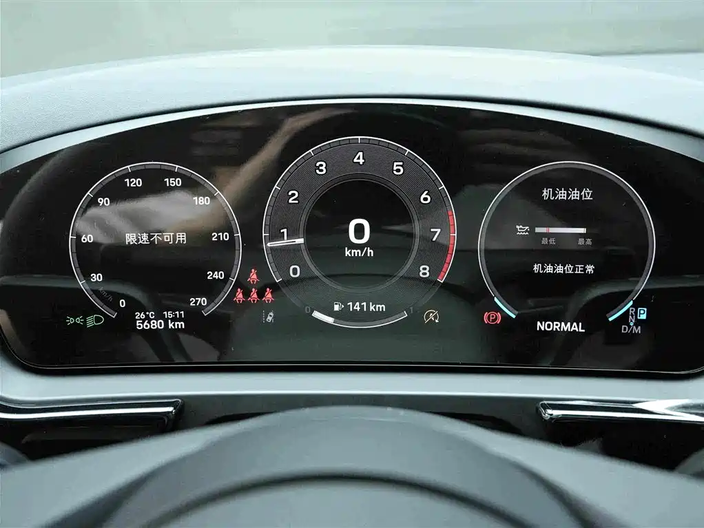 Porsche Cayenne — миниатюра 9