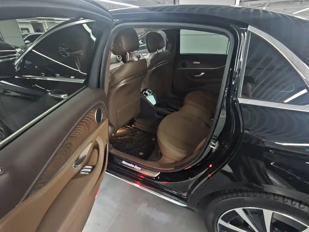 Mercedes-Benz E-Class New Energy — миниатюра 8