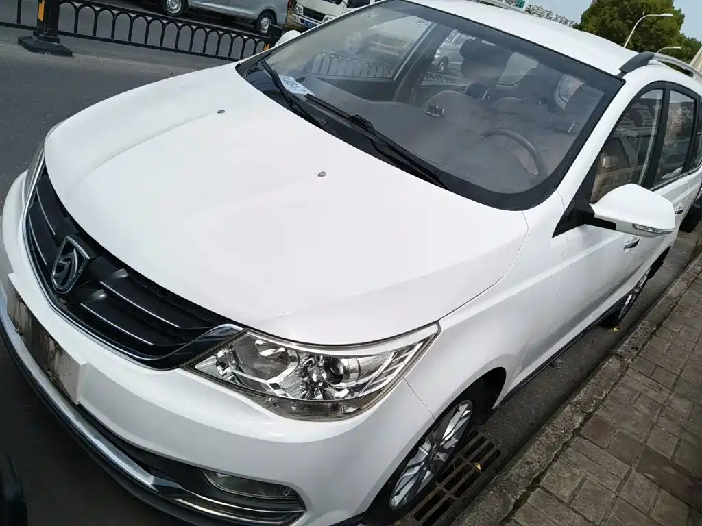 Baojun 730 — миниатюра 2