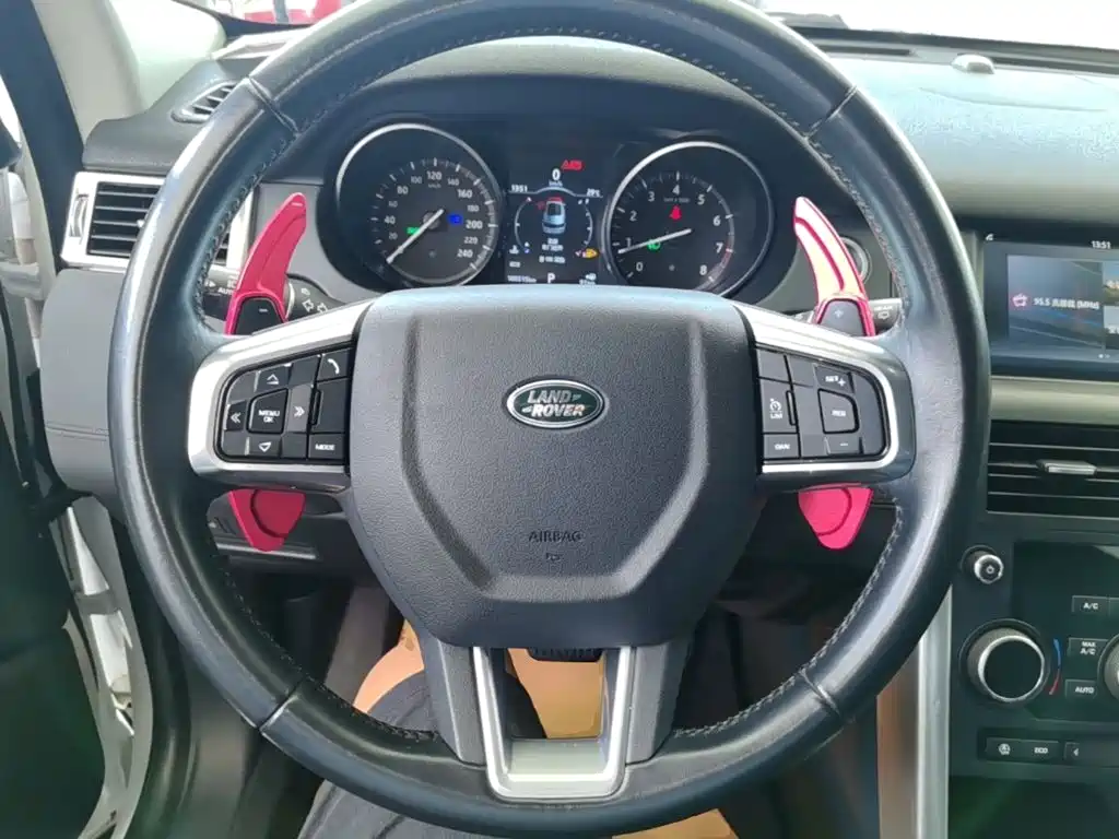 Land Rover Discovery Sport — миниатюра 11