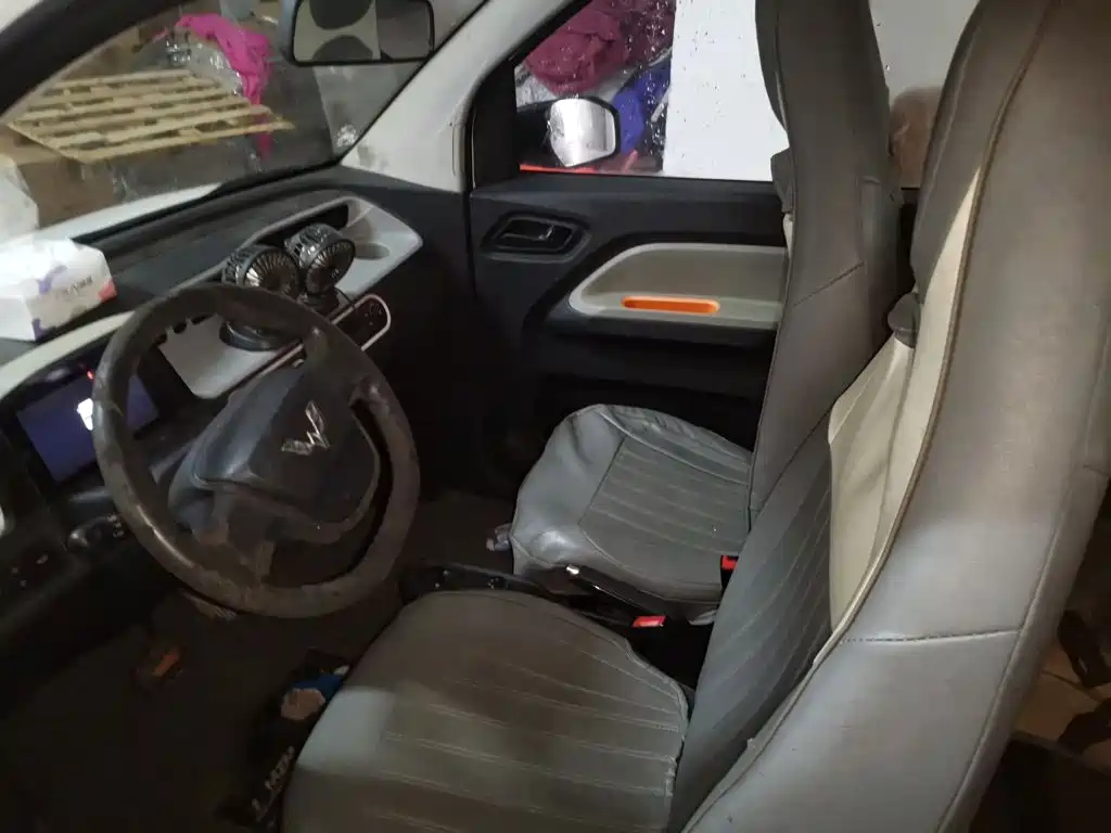 Wuling MINIEV — миниатюра 11