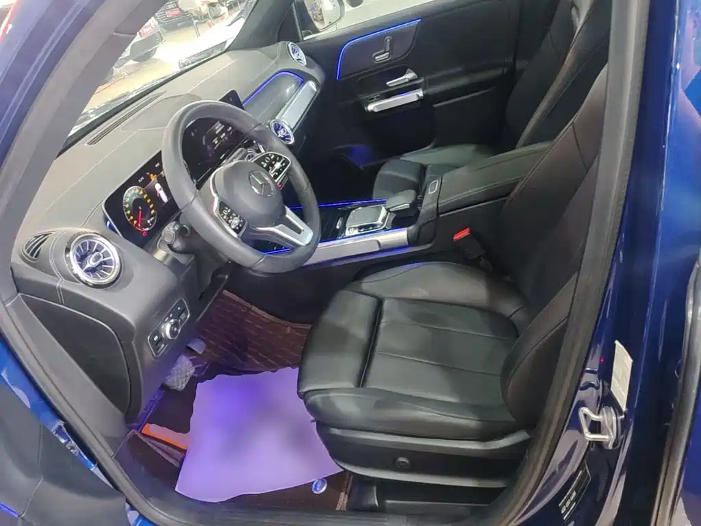Mercedes-Benz GLB — миниатюра 15