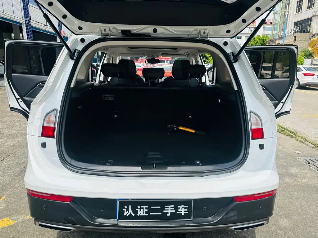 Baojun RS-5 — миниатюра 16