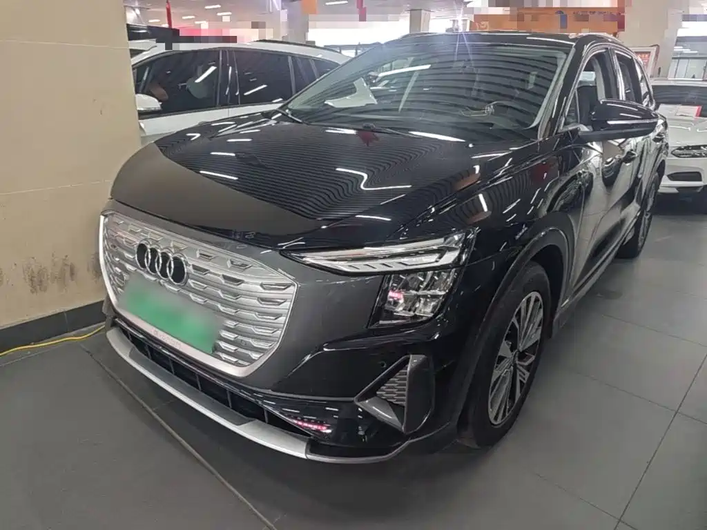 Audi Q5 e-tron — миниатюра 2