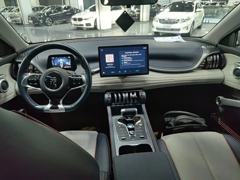 BYD Yuan Plus — миниатюра 10