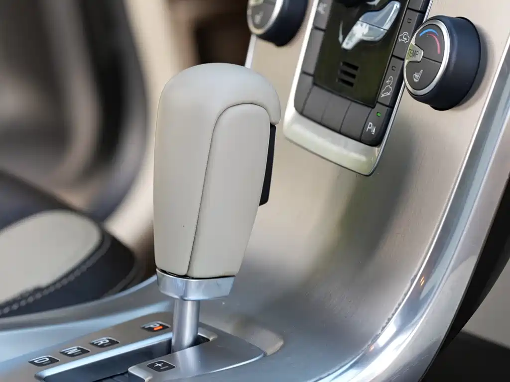 Volvo XC60 (Import) — миниатюра 17