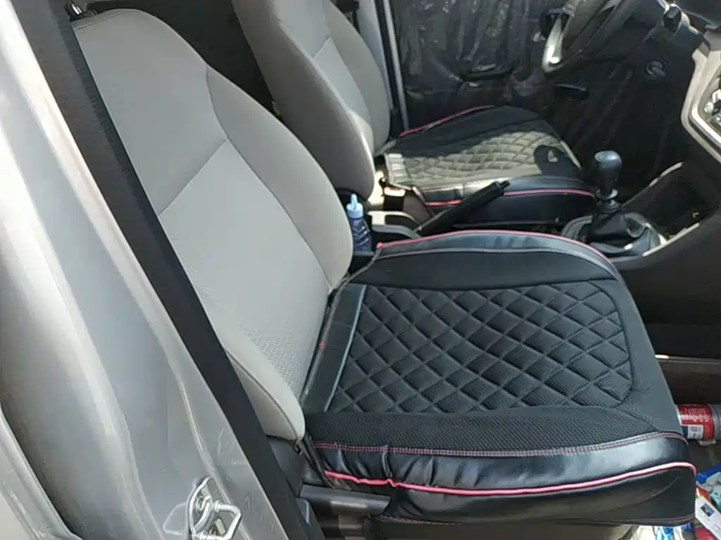 Wuling Hongguang V — миниатюра 25