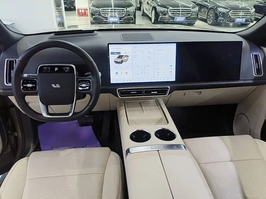 Li Auto Li L8 — миниатюра 10