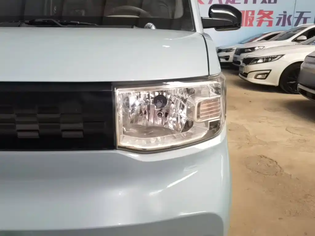 Wuling MINIEV — миниатюра 24