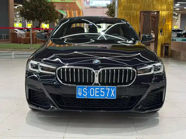 2021 BMW 5er