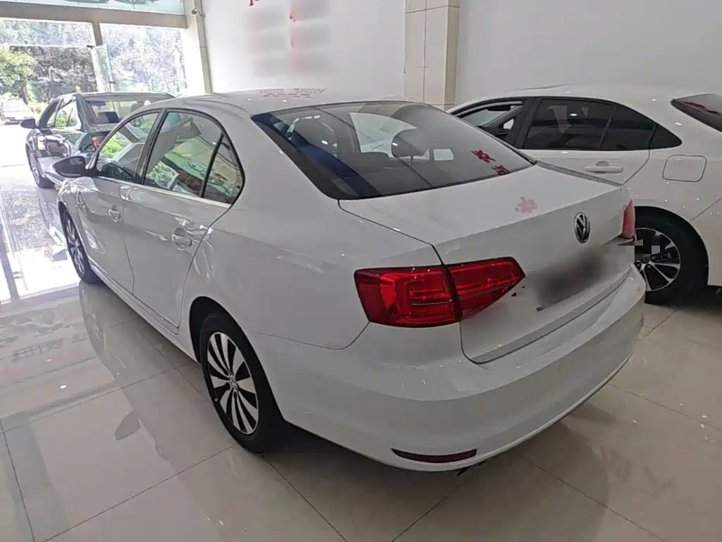 Volkswagen Sagitar — миниатюра 5