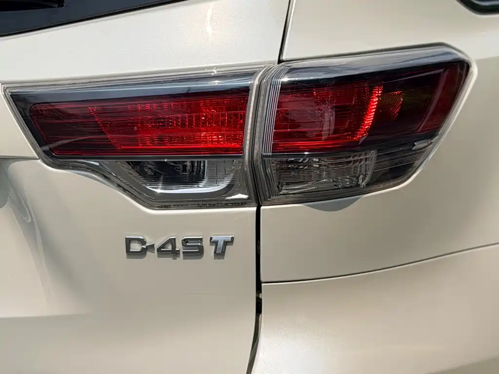 Toyota Highlander — миниатюра 19