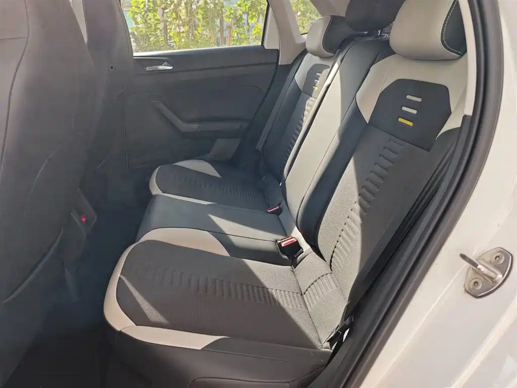 Volkswagen Polo — миниатюра 10