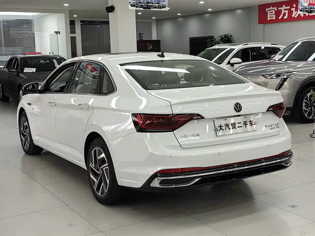 Volkswagen Sagitar — миниатюра 3