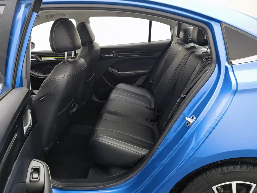 Roewe i5 — миниатюра 15